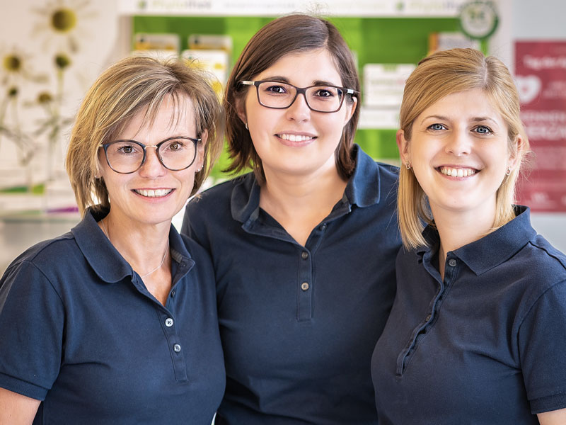 Bild - 3 Mitarbeiterinnen der Medicum Apotheke